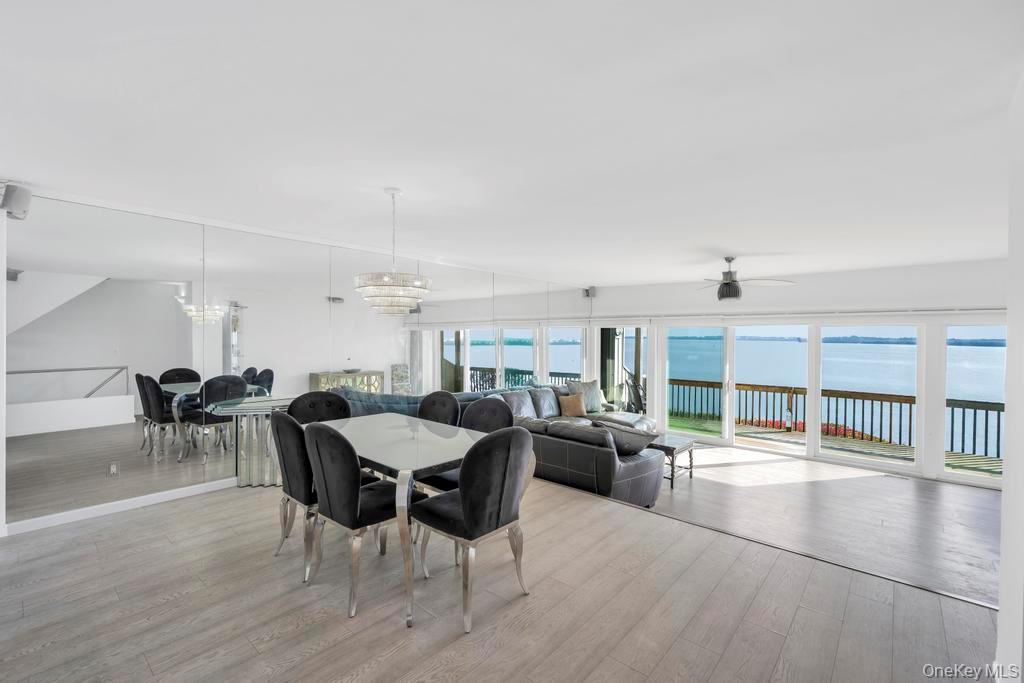 7 Waters Edge # 7, Shirley, NY 11967