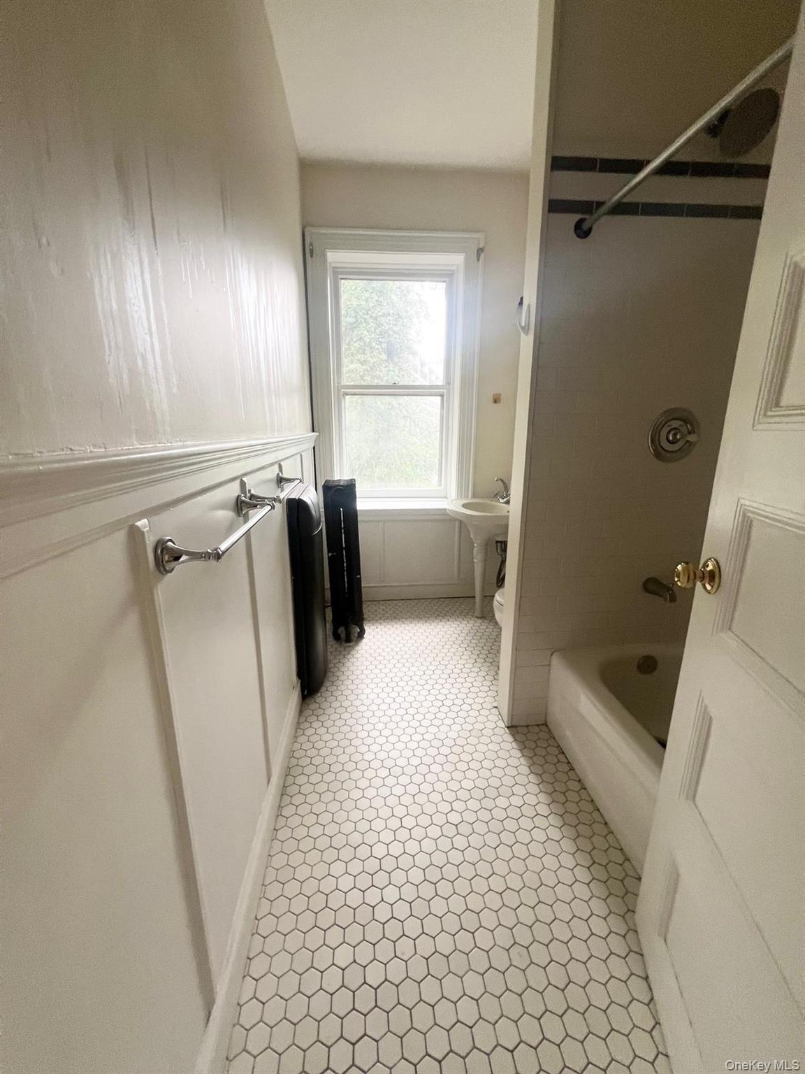 1178 Warburton Avenue # 3, Yonkers, NY 10701