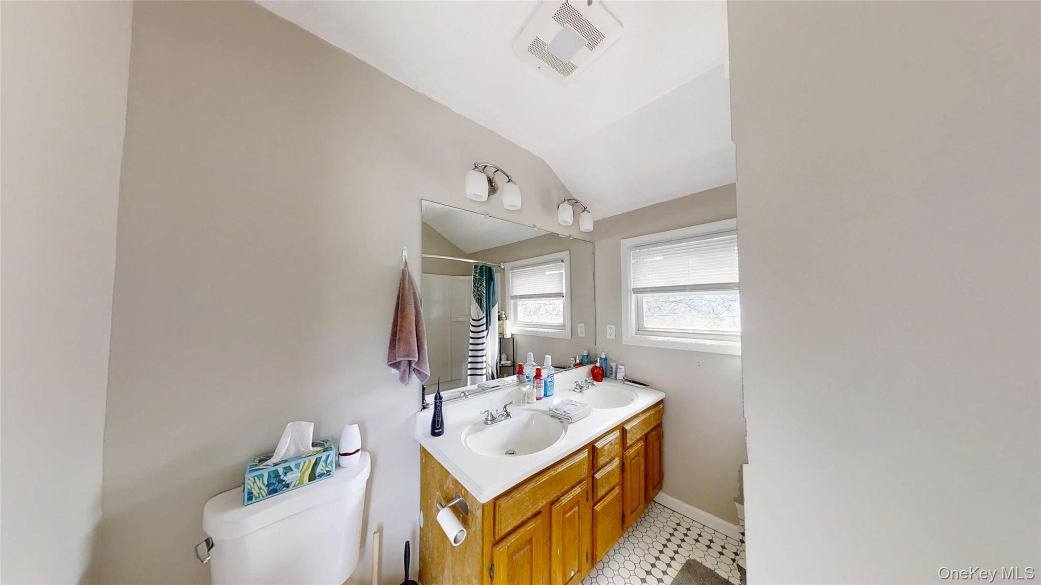 84 Fairview Avenue, Poughkeepsie, NY 12601