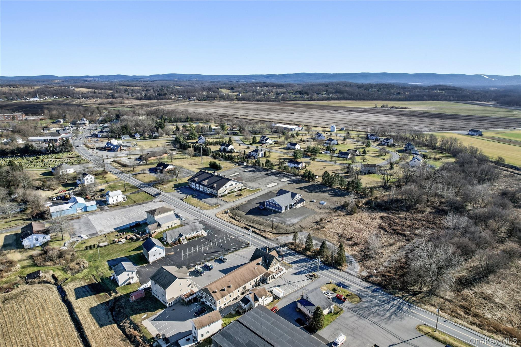 692 County 1 Route, Pine Island, NY 10969