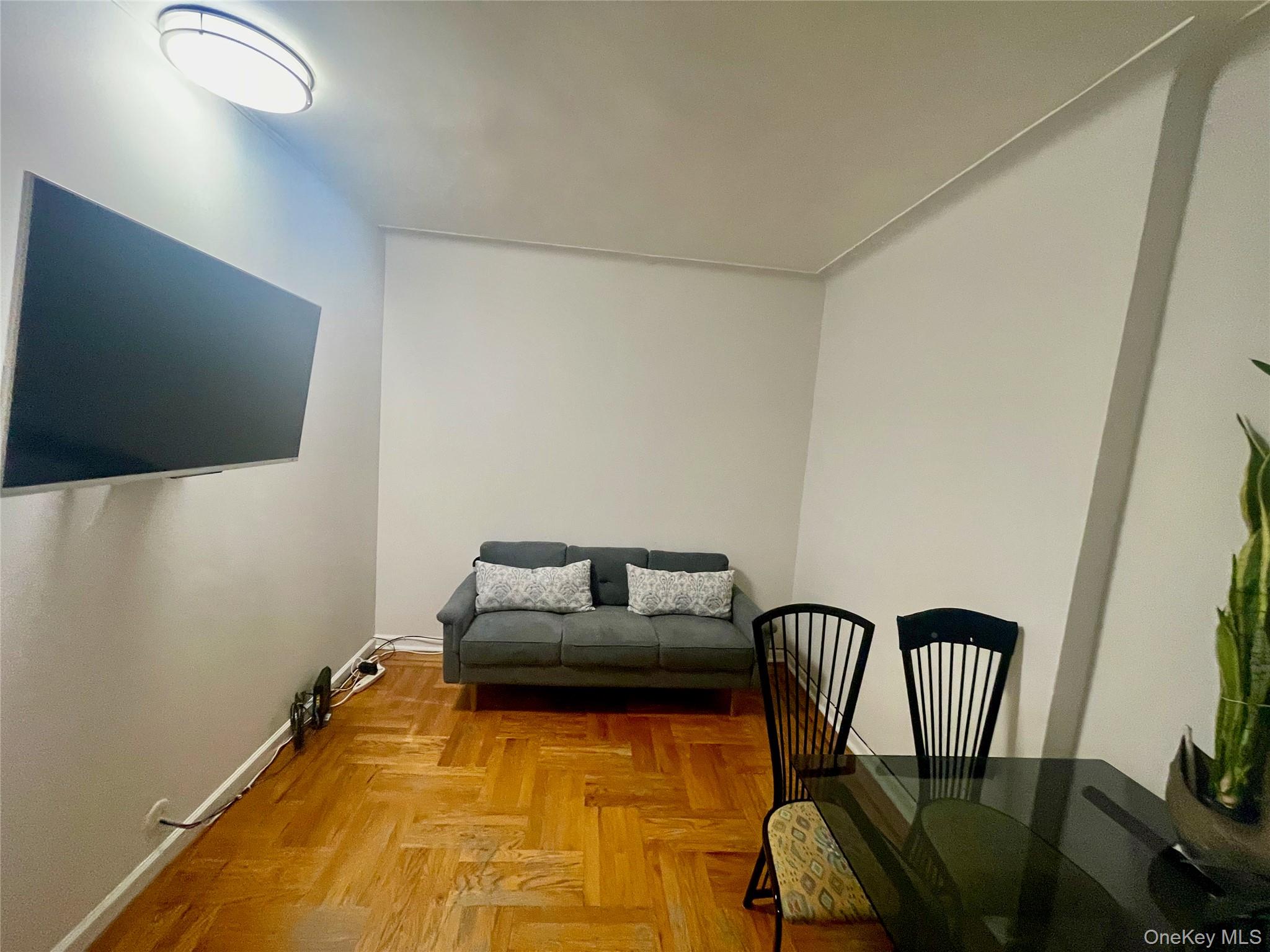 6264 Saunders Street # 1A, Rego Park, NY 11374