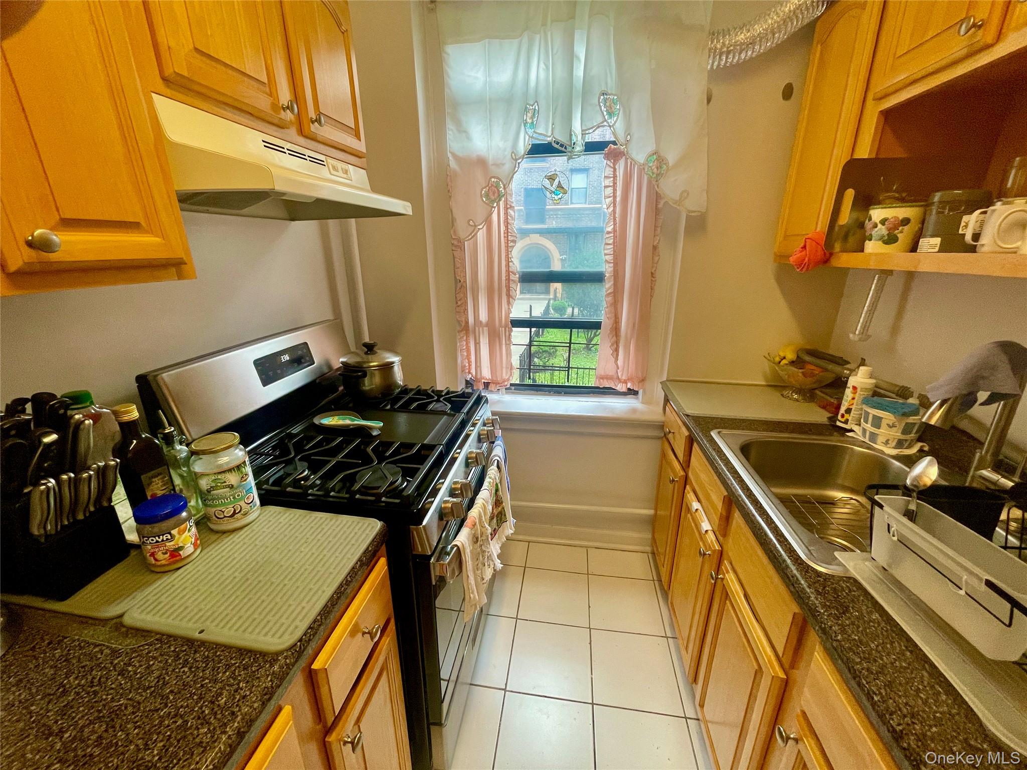 6264 Saunders Street # 1A, Rego Park, NY 11374