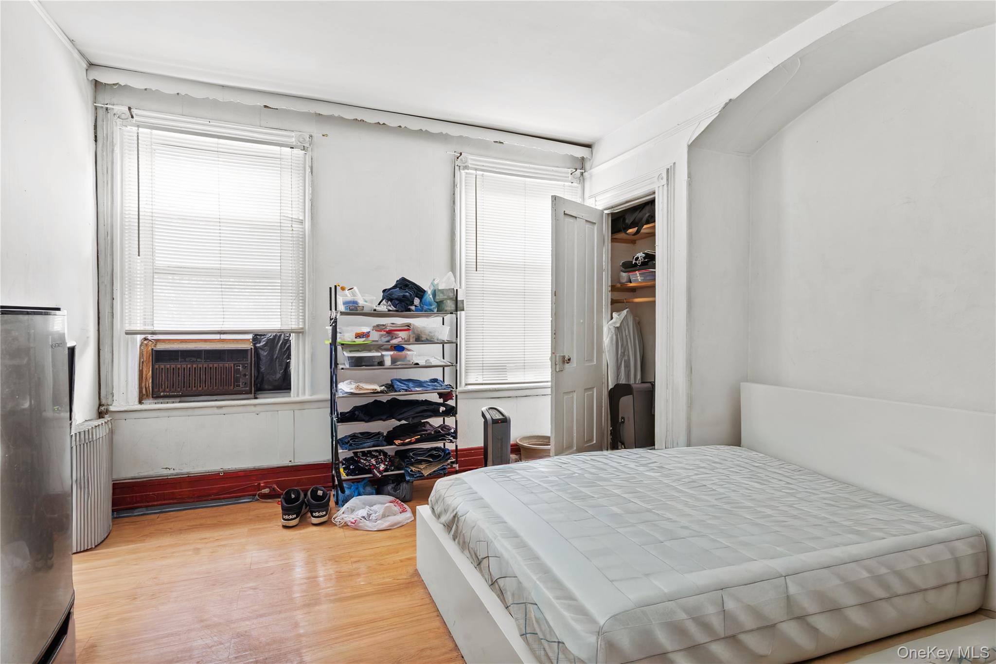 350-354 East 193rd Street, Bronx, NY 10458