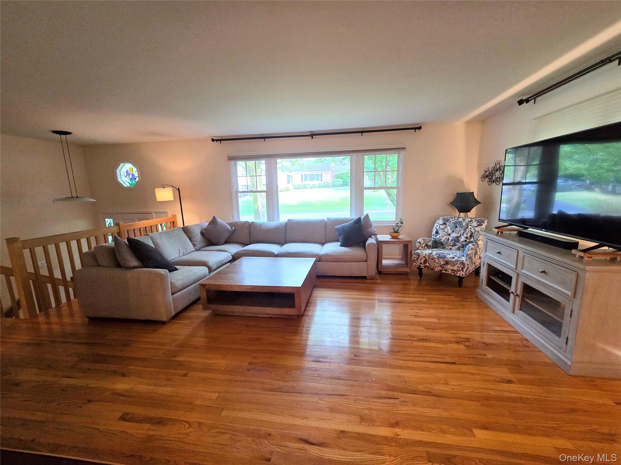 40 Magnolia Road, Briarcliff Manor, NY 10510