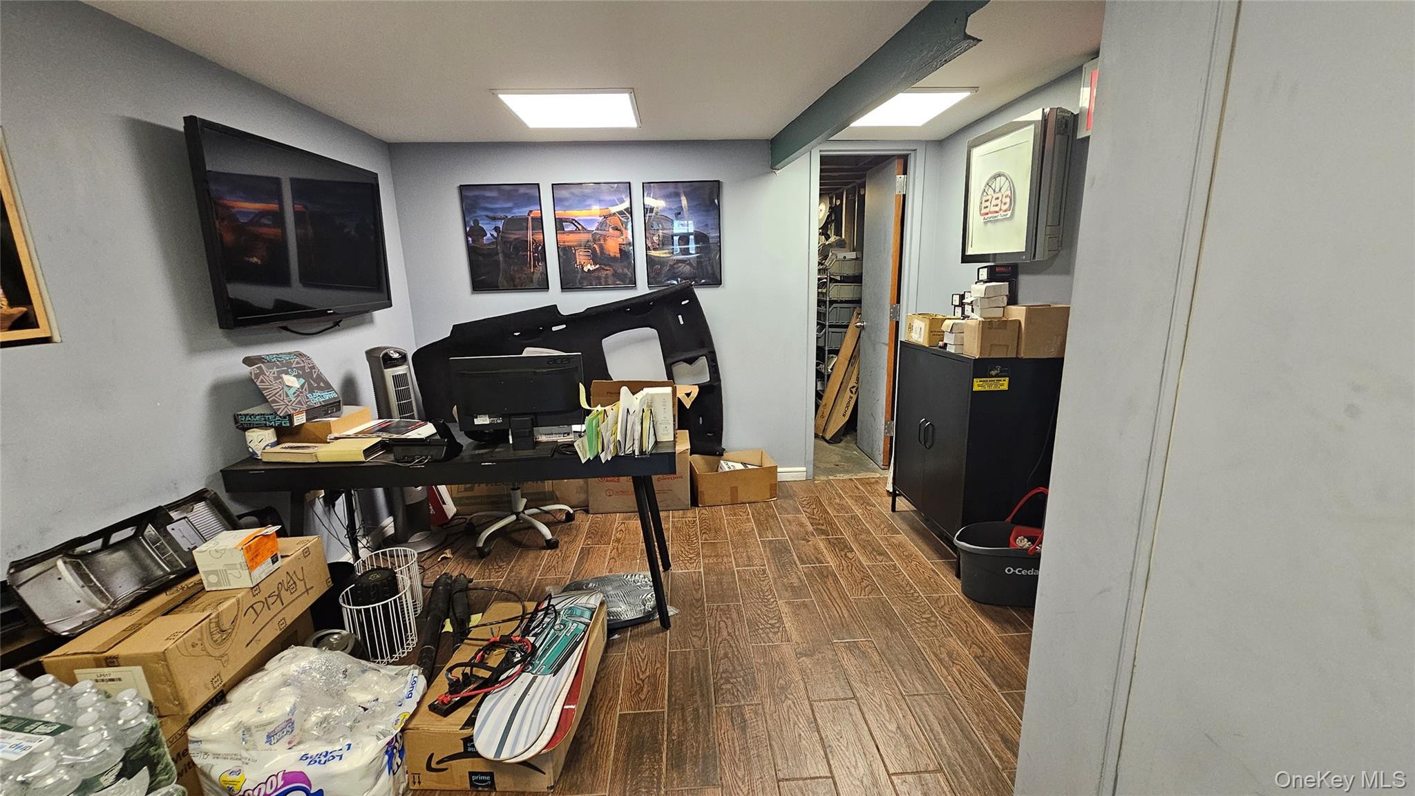 33-67 11th Street, Long Island City, NY 11106