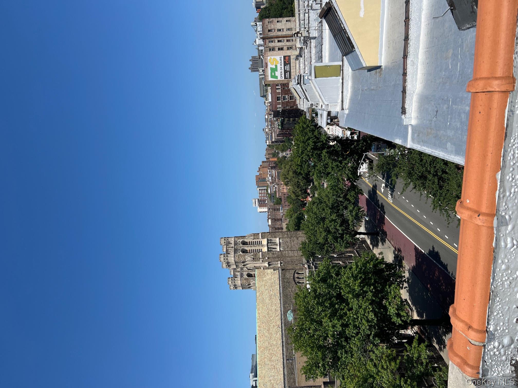 2328 University Avenue, Bronx, NY 10468