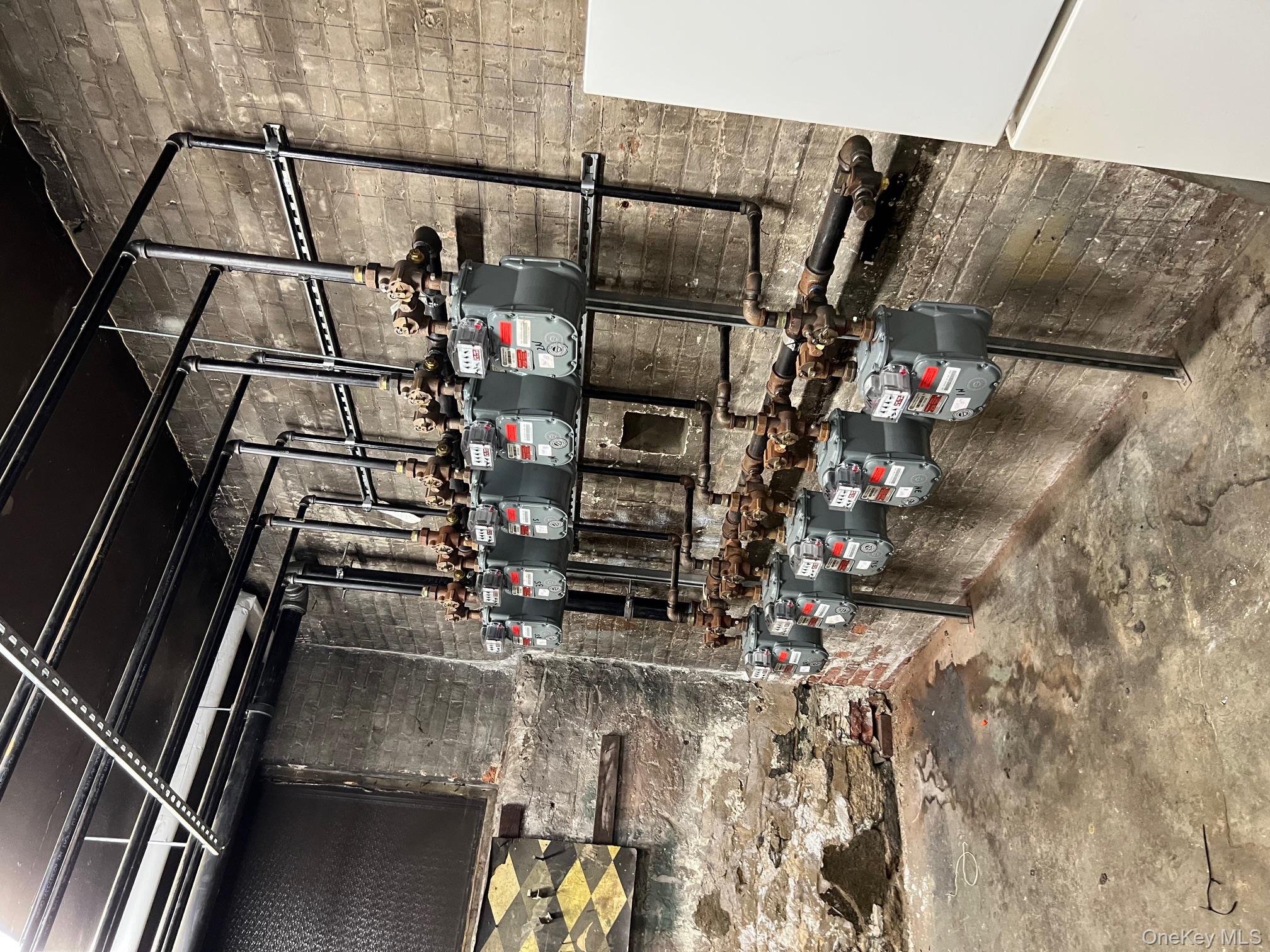 2328 University Avenue, Bronx, NY 10468