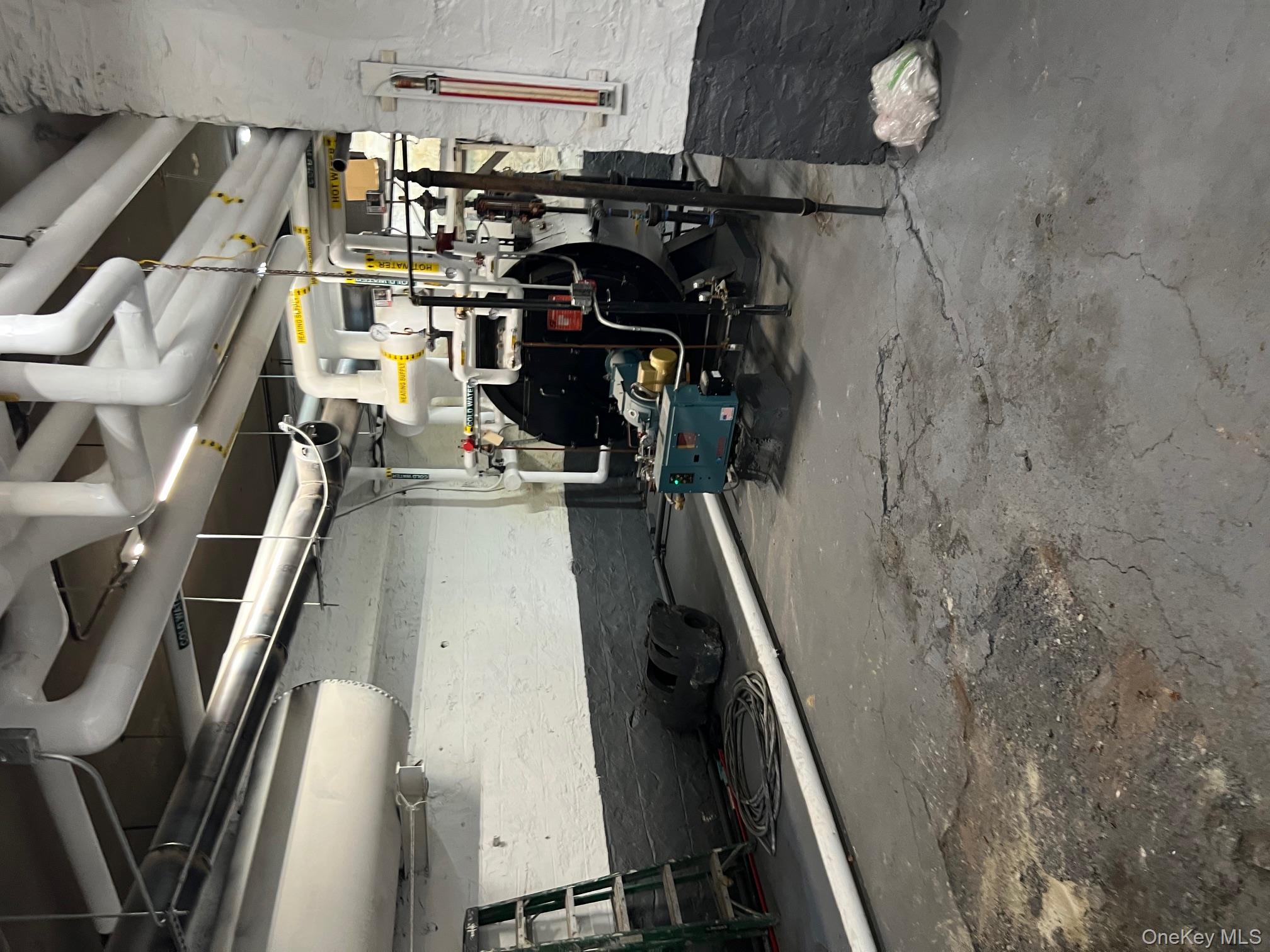 2328 University Avenue, Bronx, NY 10468