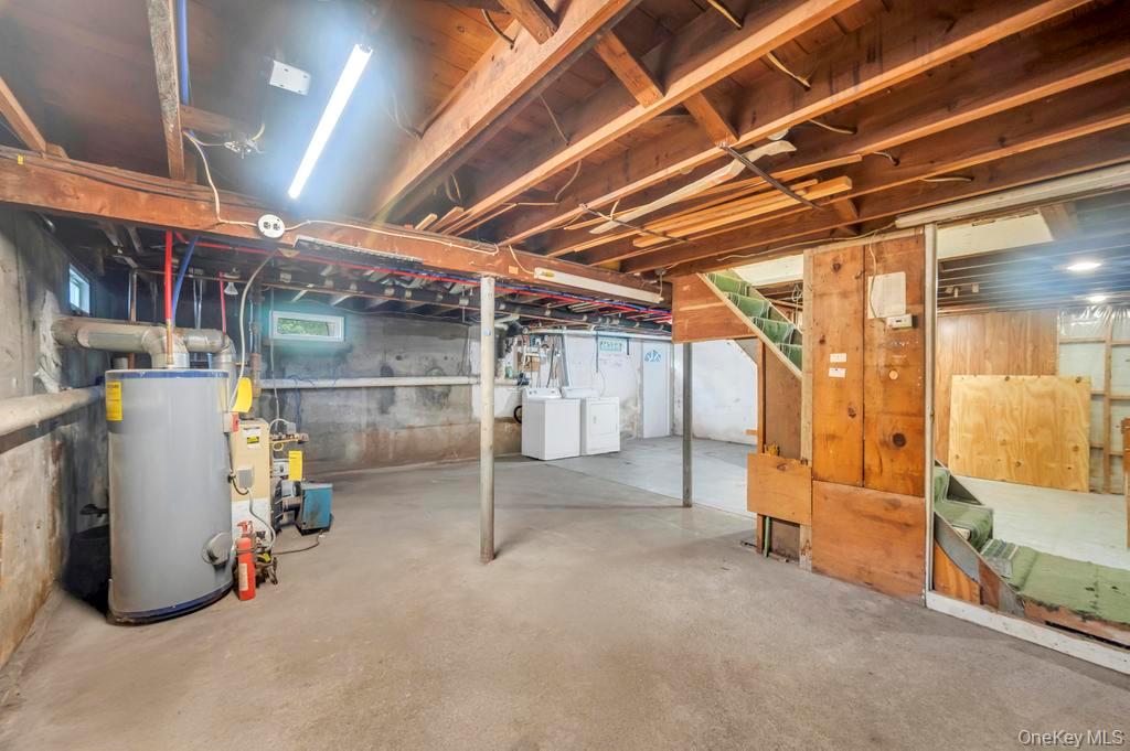 815 Udall Road, West Islip, NY 11795