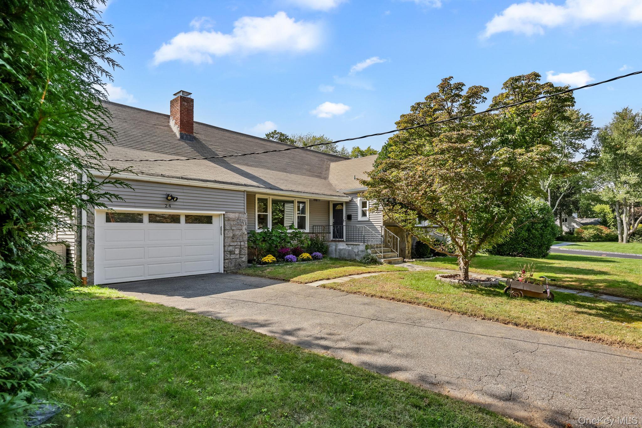 24 Tintern Lane, Scarsdale, NY 10583