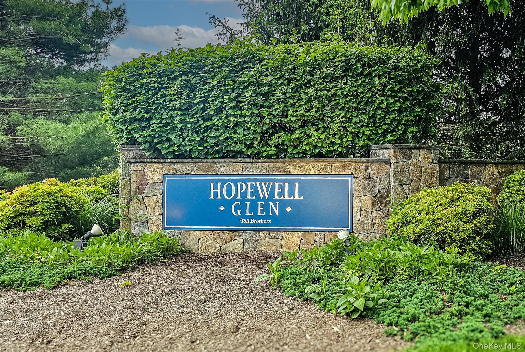 101 Fenton Way, Hopewell Junction, NY 12533