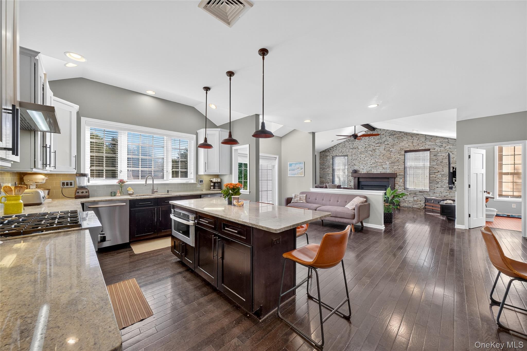 101 Fenton Way, Hopewell Junction, NY 12533