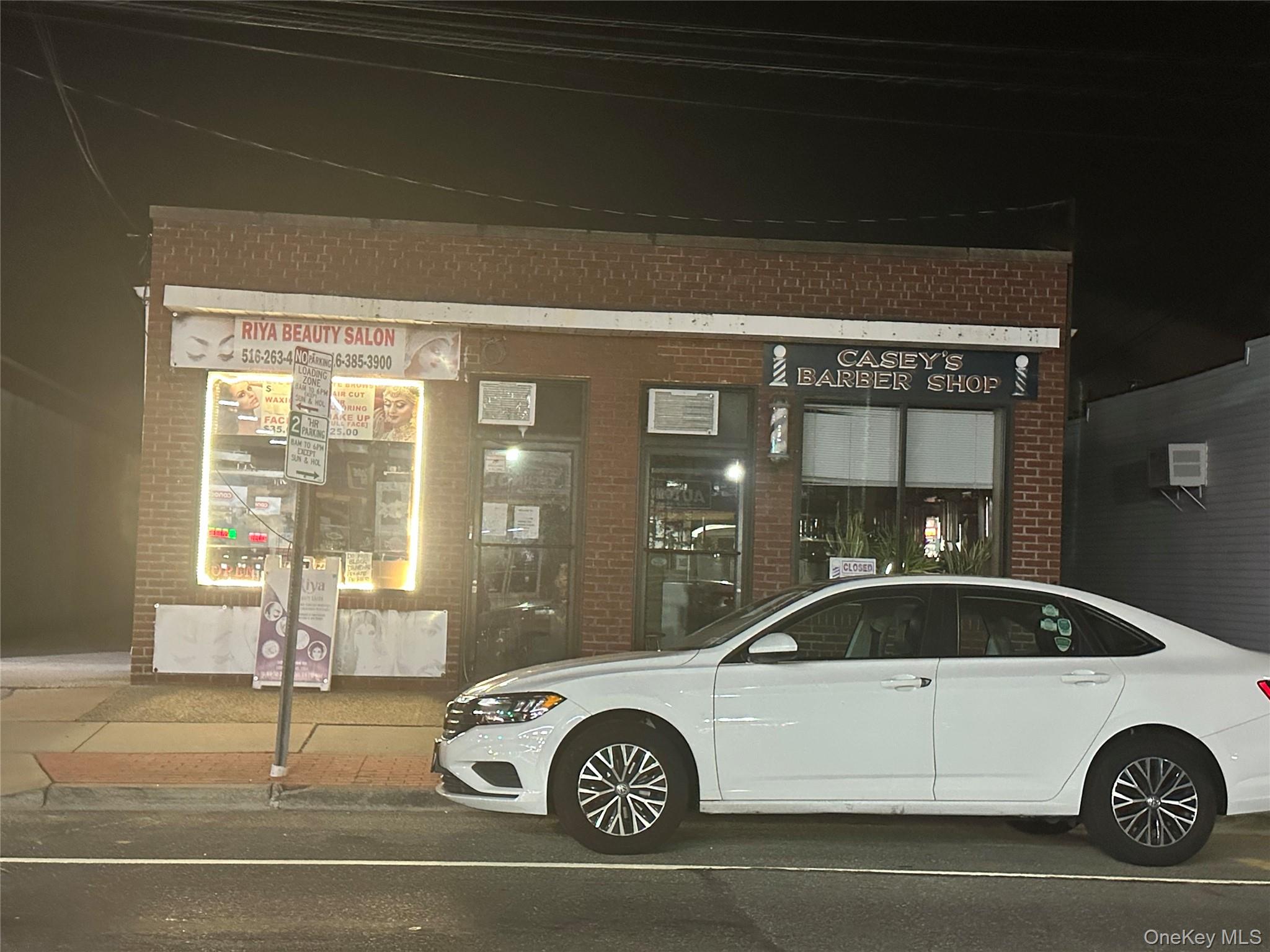 542 EAST MEADOW AVE, East Meadow, NY 11554