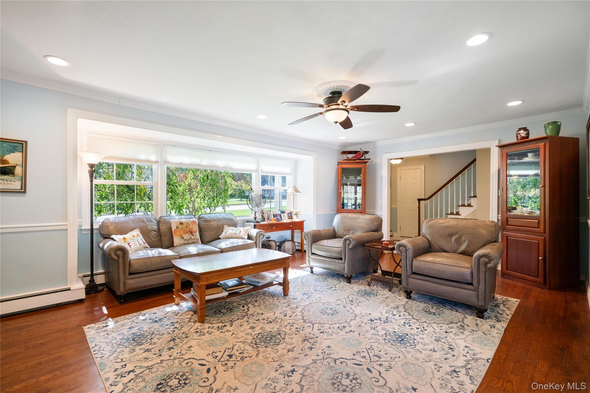 49 Rolling rd, Miller Place, NY 11764