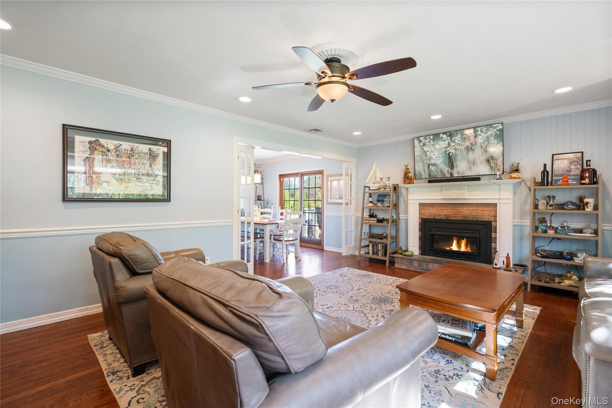 49 Rolling rd, Miller Place, NY 11764