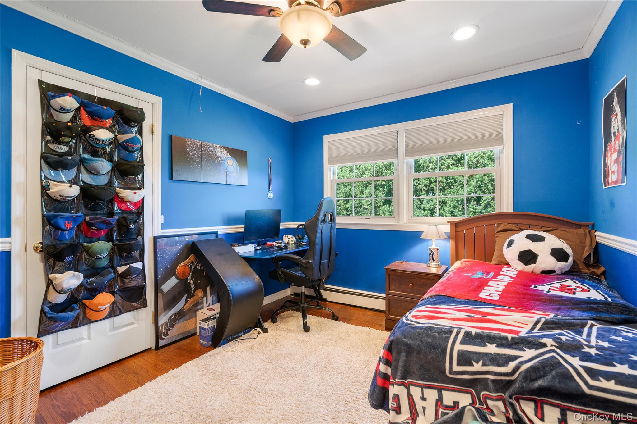 49 Rolling rd, Miller Place, NY 11764