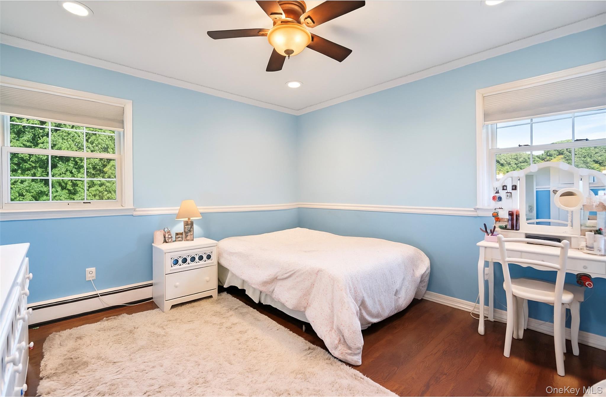 49 Rolling rd, Miller Place, NY 11764