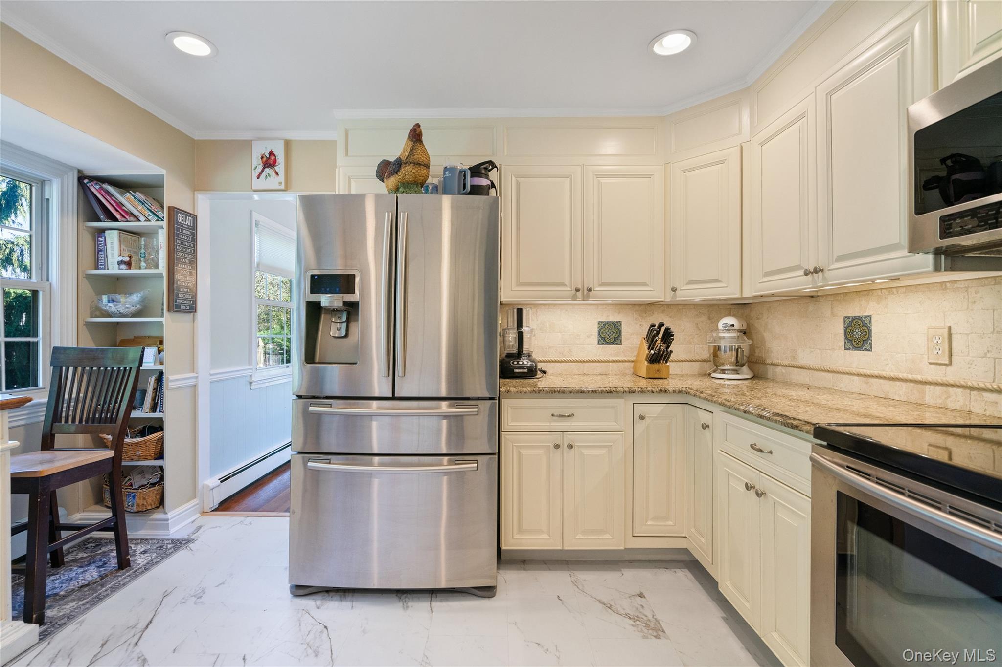 49 Rolling rd, Miller Place, NY 11764