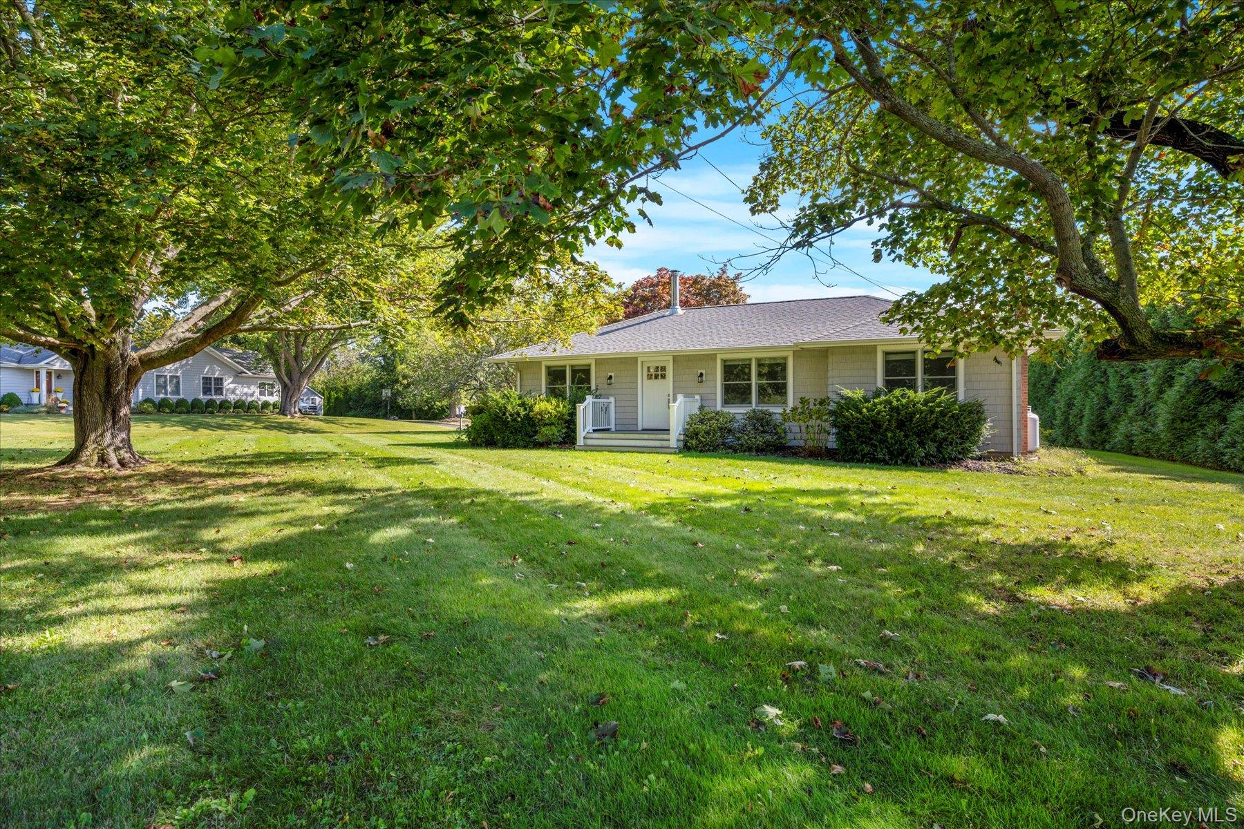 80 Clearview Avenue W, Southold, NY 11971