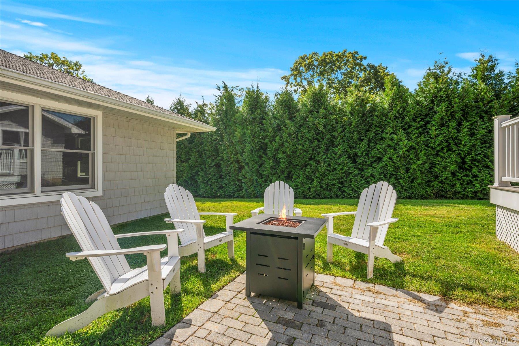 80 Clearview Avenue W, Southold, NY 11971