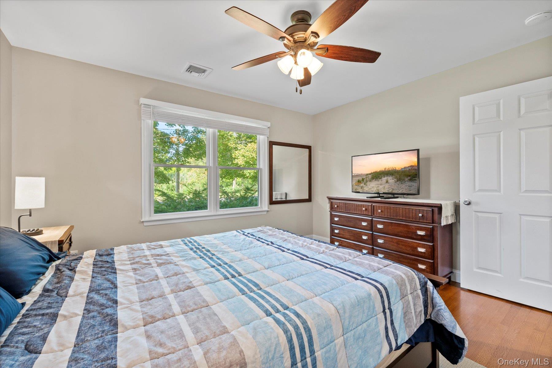 80 Clearview Avenue W, Southold, NY 11971