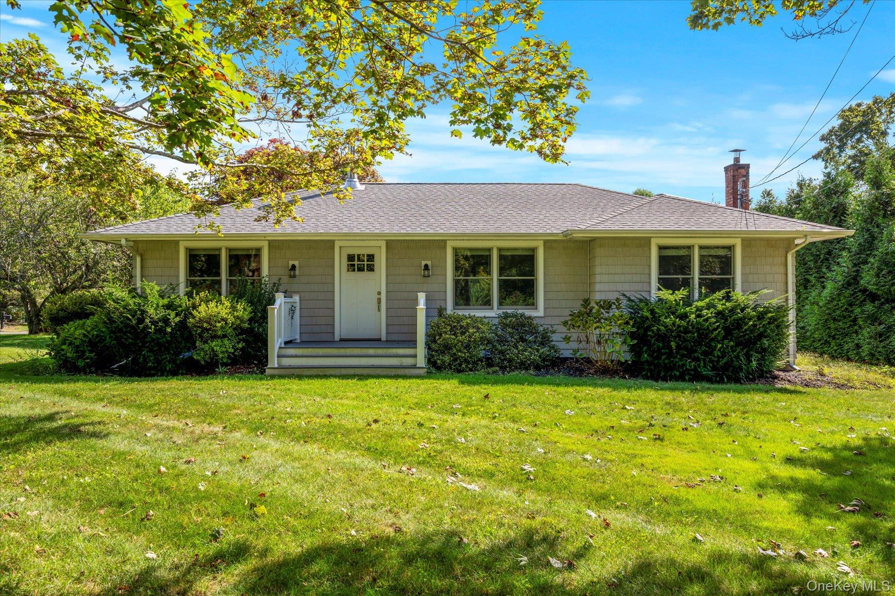 80 Clearview Avenue W, Southold, NY 11971