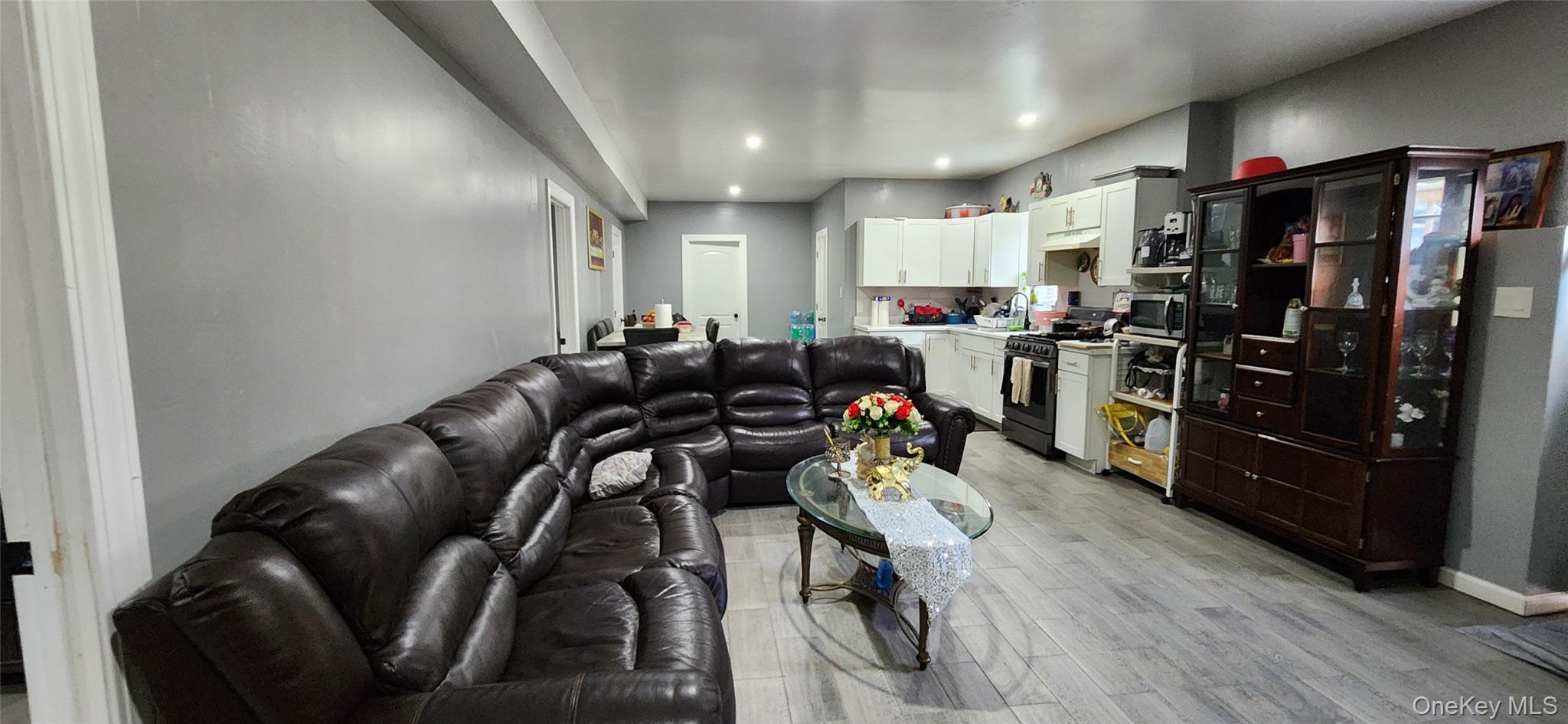 464 Granny Road, Medford, NY 11763