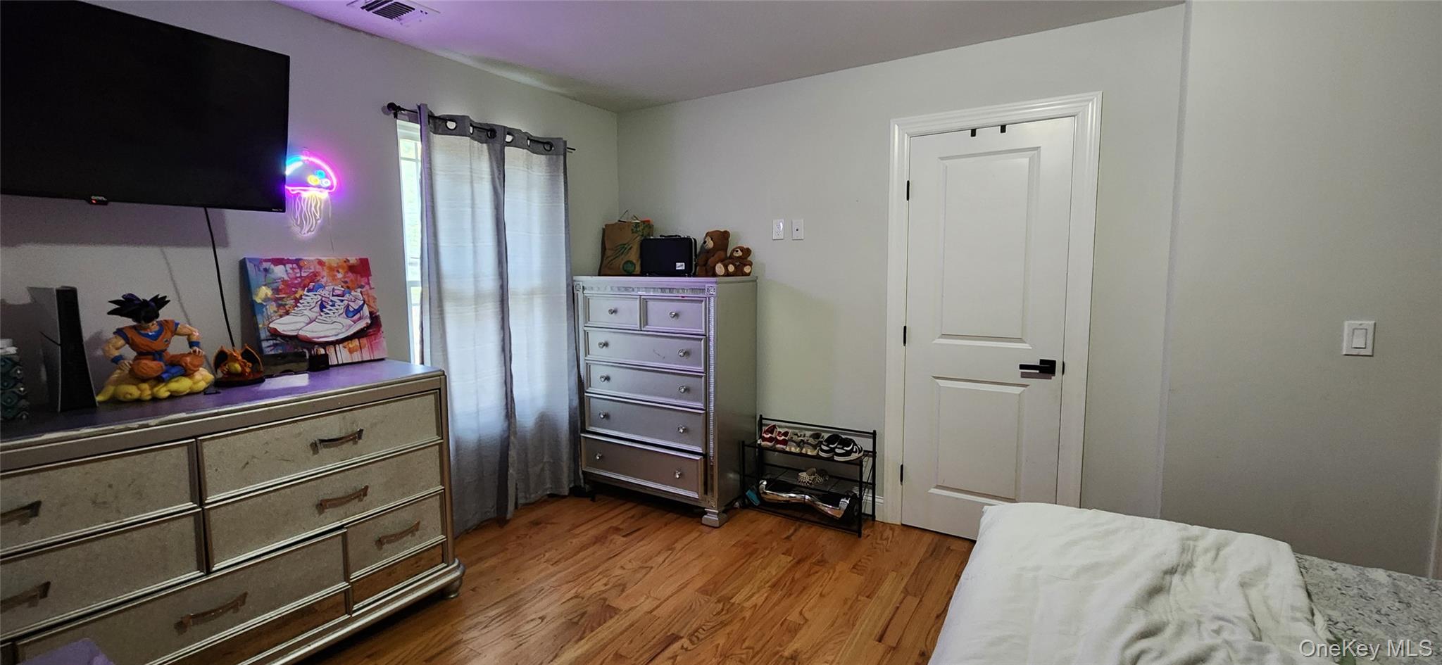 464 Granny Road, Medford, NY 11763