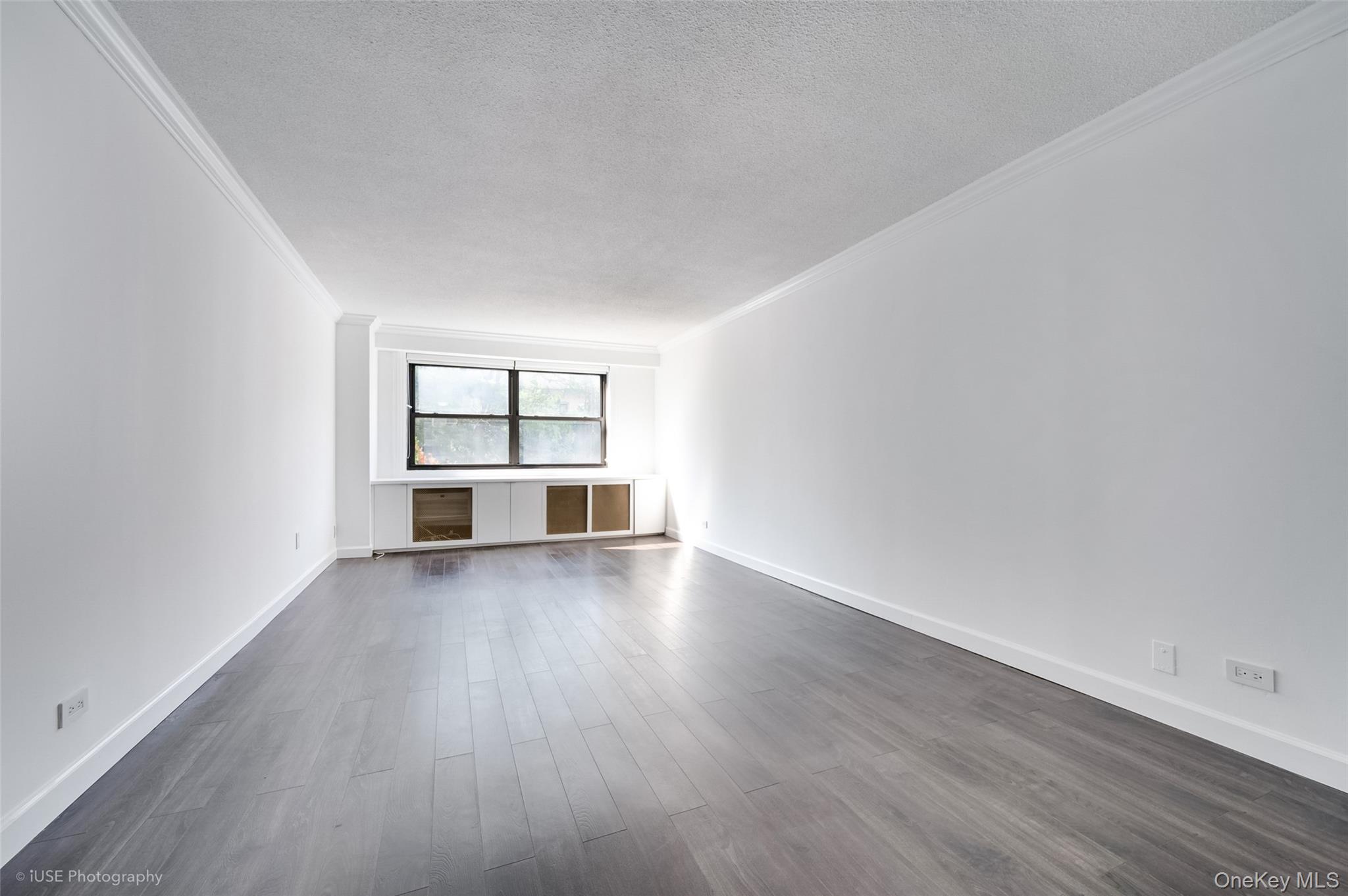 39-60 54th Street # 2S, Woodside, NY 11377