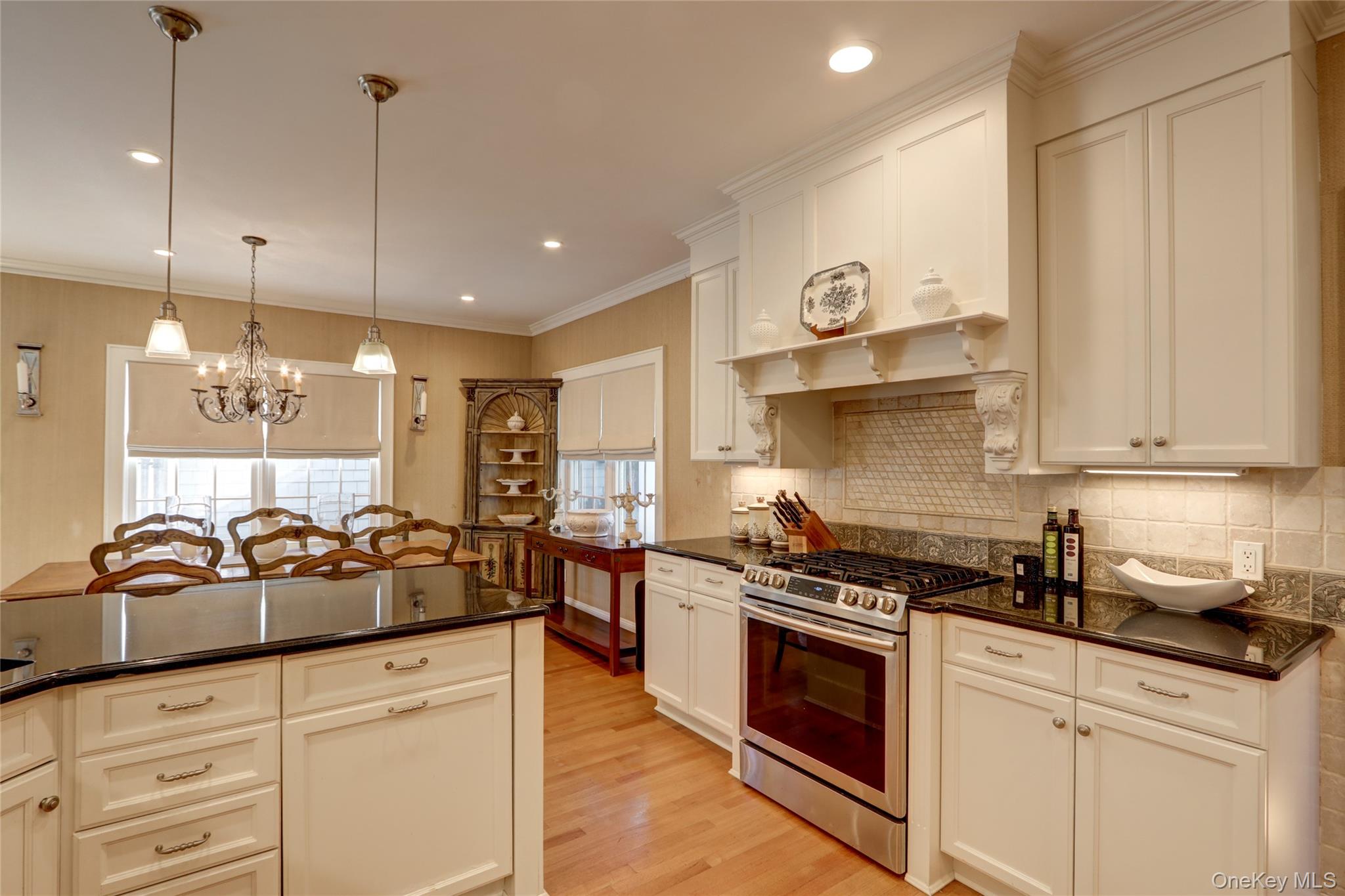 169 Hempstead Avenue, Rockville Centre, NY 11570