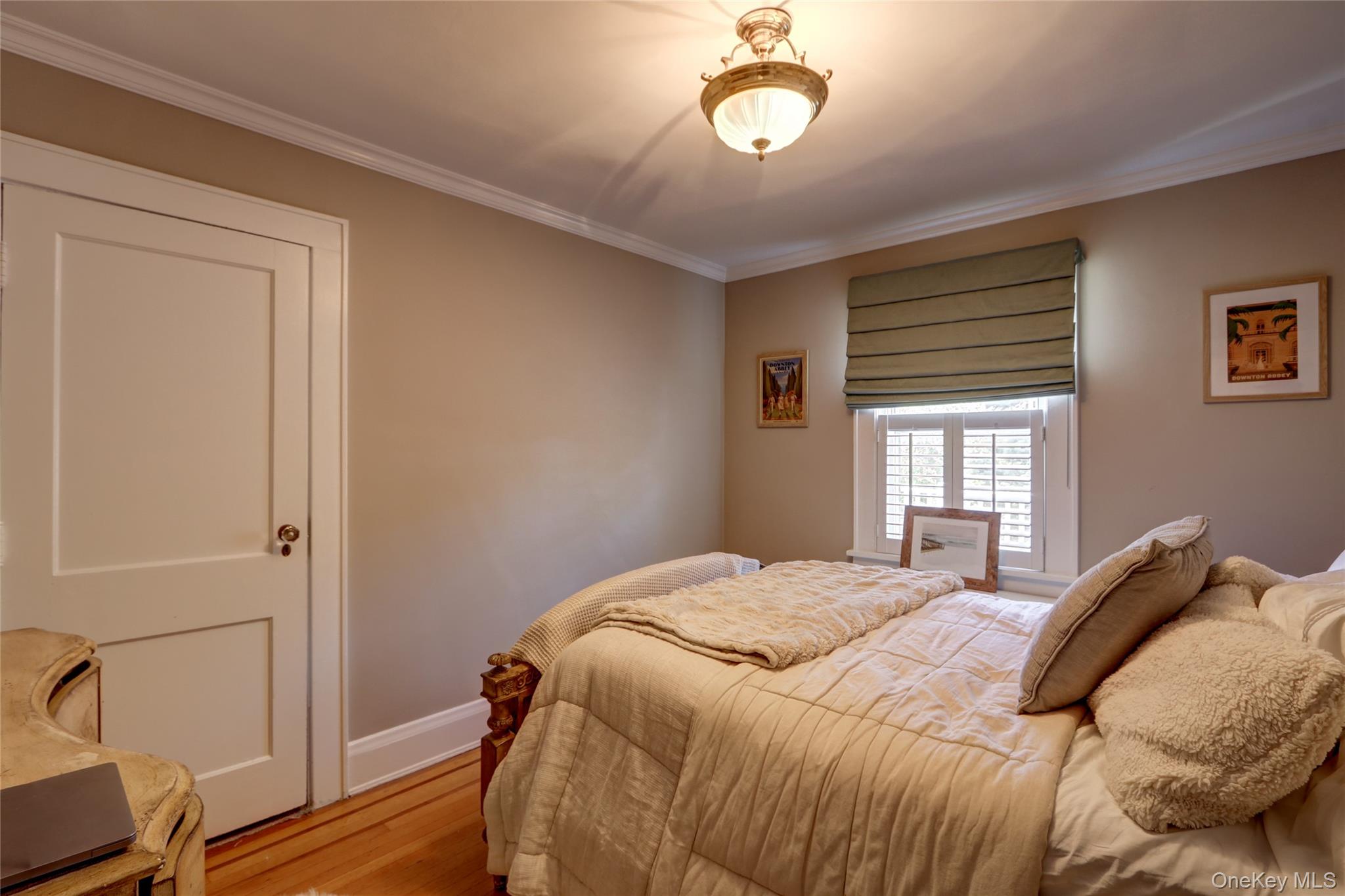 169 Hempstead Avenue, Rockville Centre, NY 11570