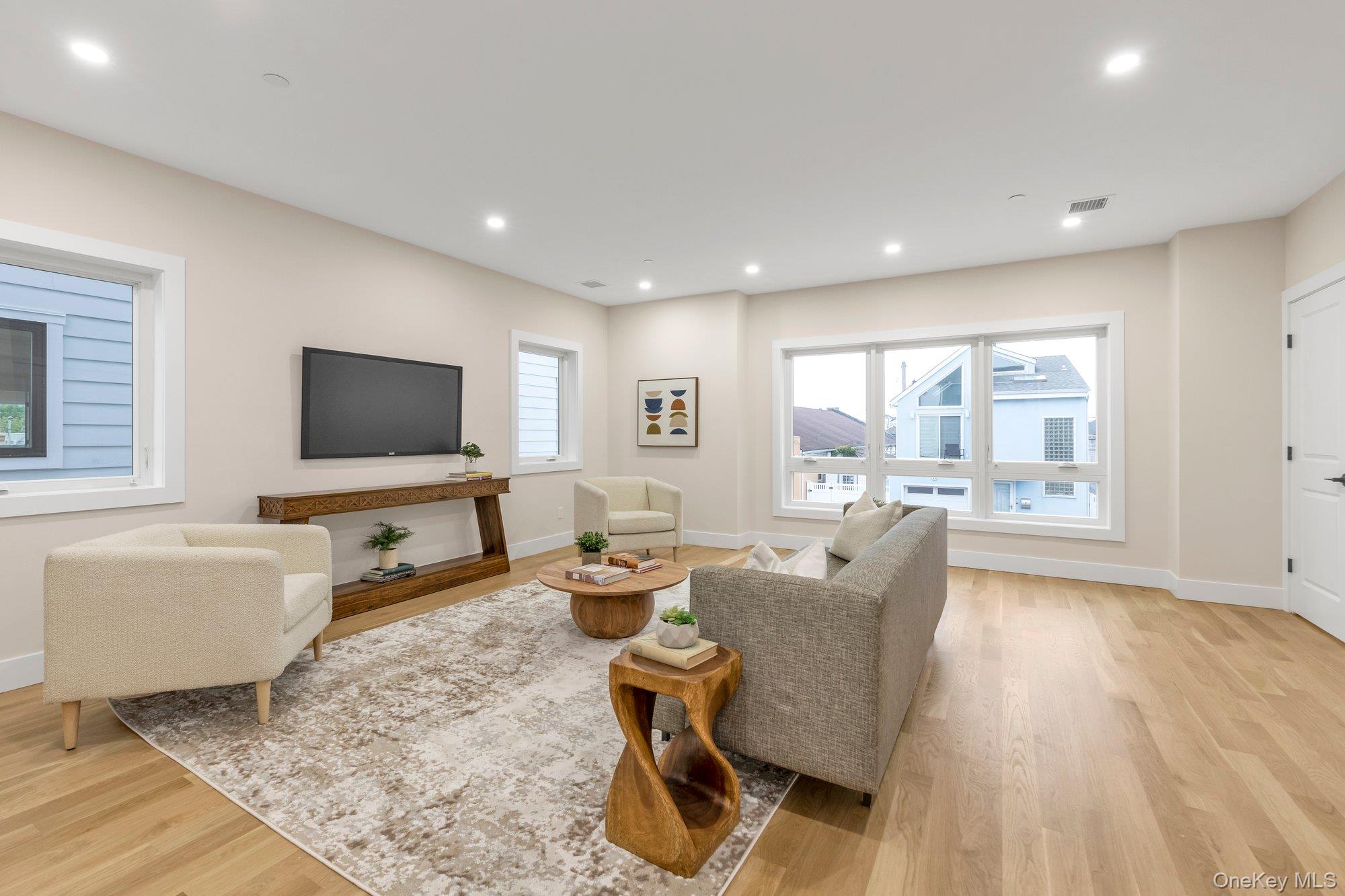 64 Michigan Street, Long Beach, NY 11561