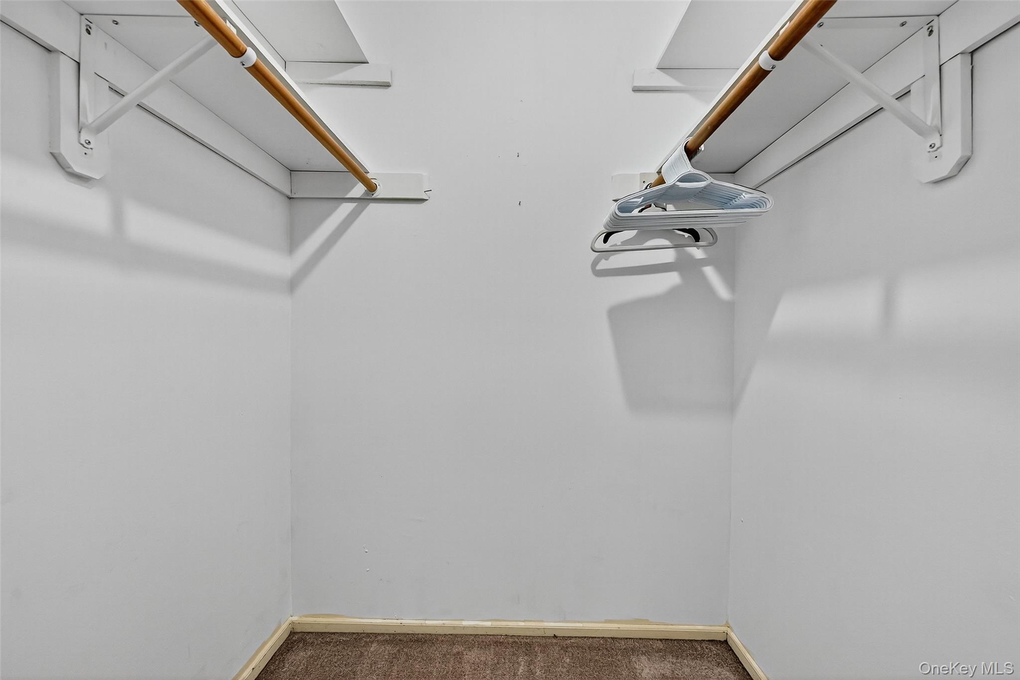 63 The Knolls, Warwick, NY 10990