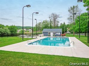 63 The Knolls, Warwick, NY 10990