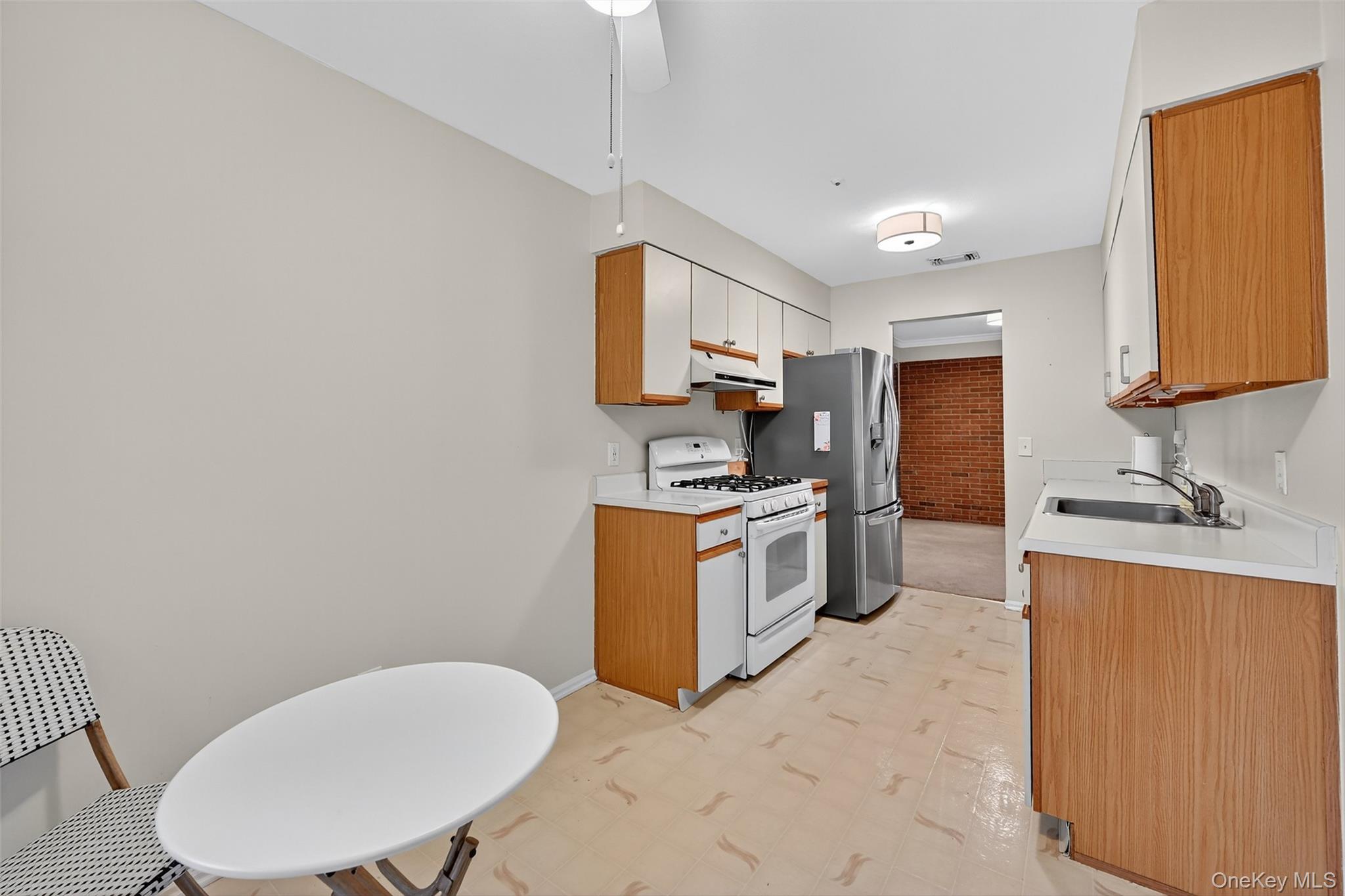 63 The Knolls, Warwick, NY 10990