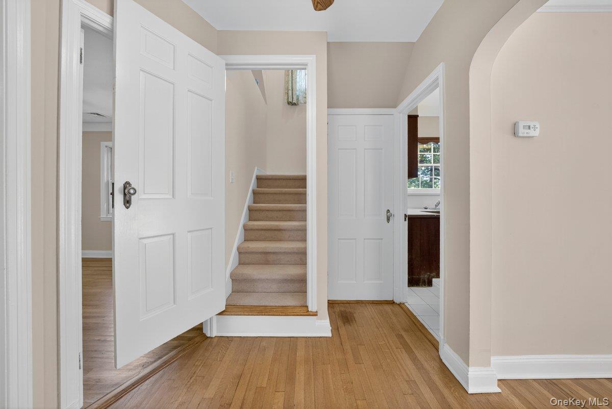 48 Glen Road, Yonkers, NY 10704