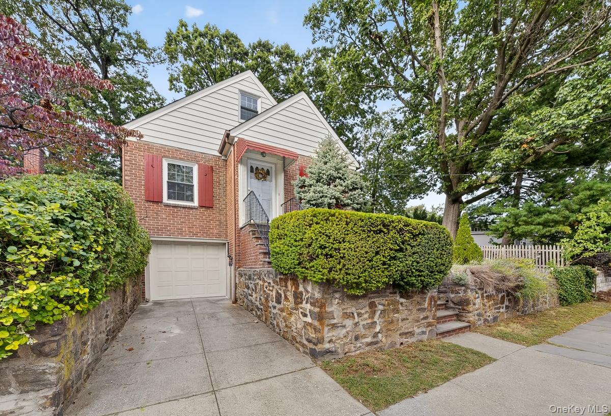 48 Glen Road, Yonkers, NY 10704