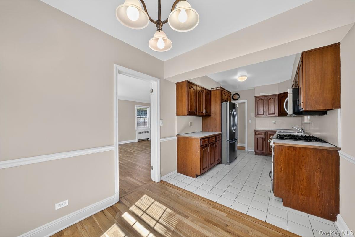 48 Glen Road, Yonkers, NY 10704