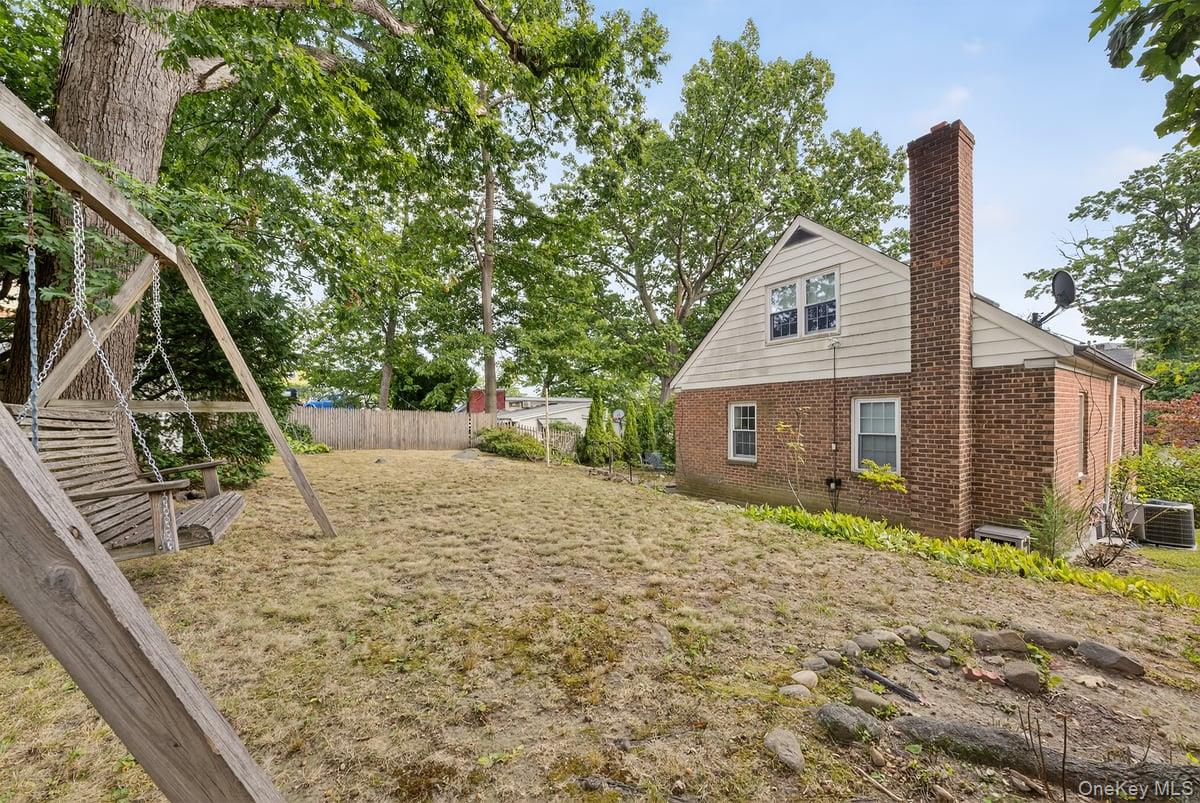 48 Glen Road, Yonkers, NY 10704