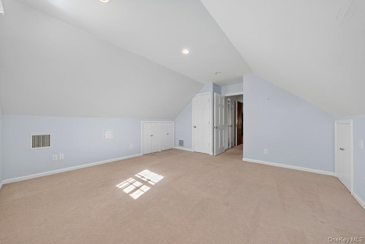 48 Glen Road, Yonkers, NY 10704