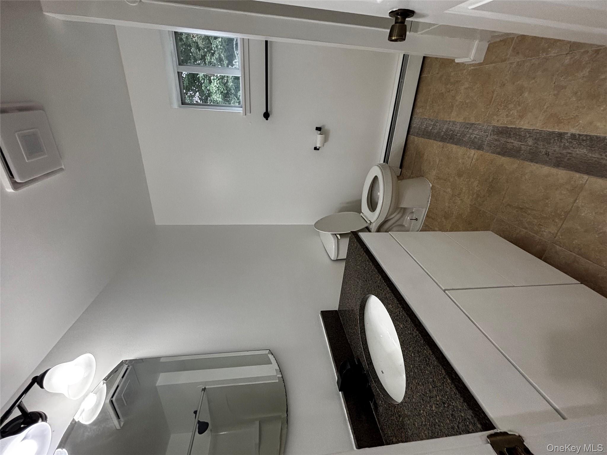 333 Bingham Road, Marlboro, NY 12542