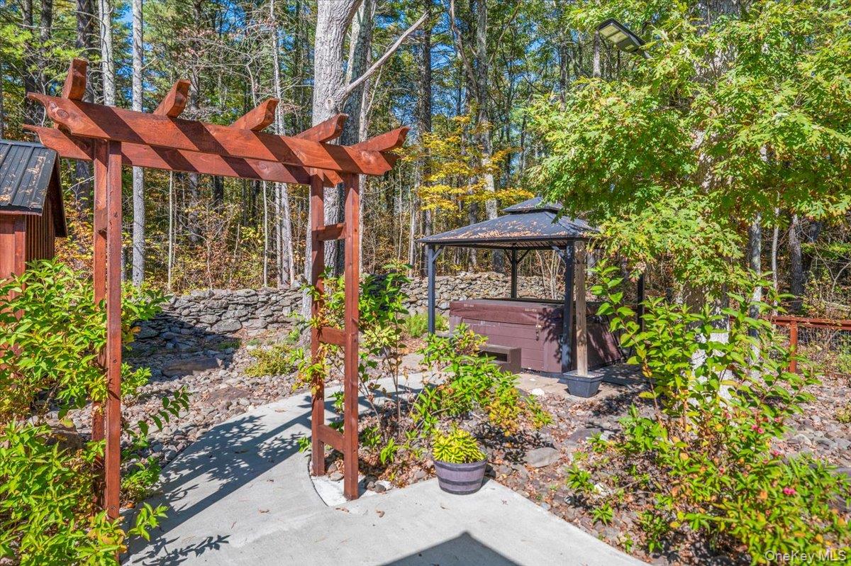 110 Silver Spur Road W, Cairo, NY 12413