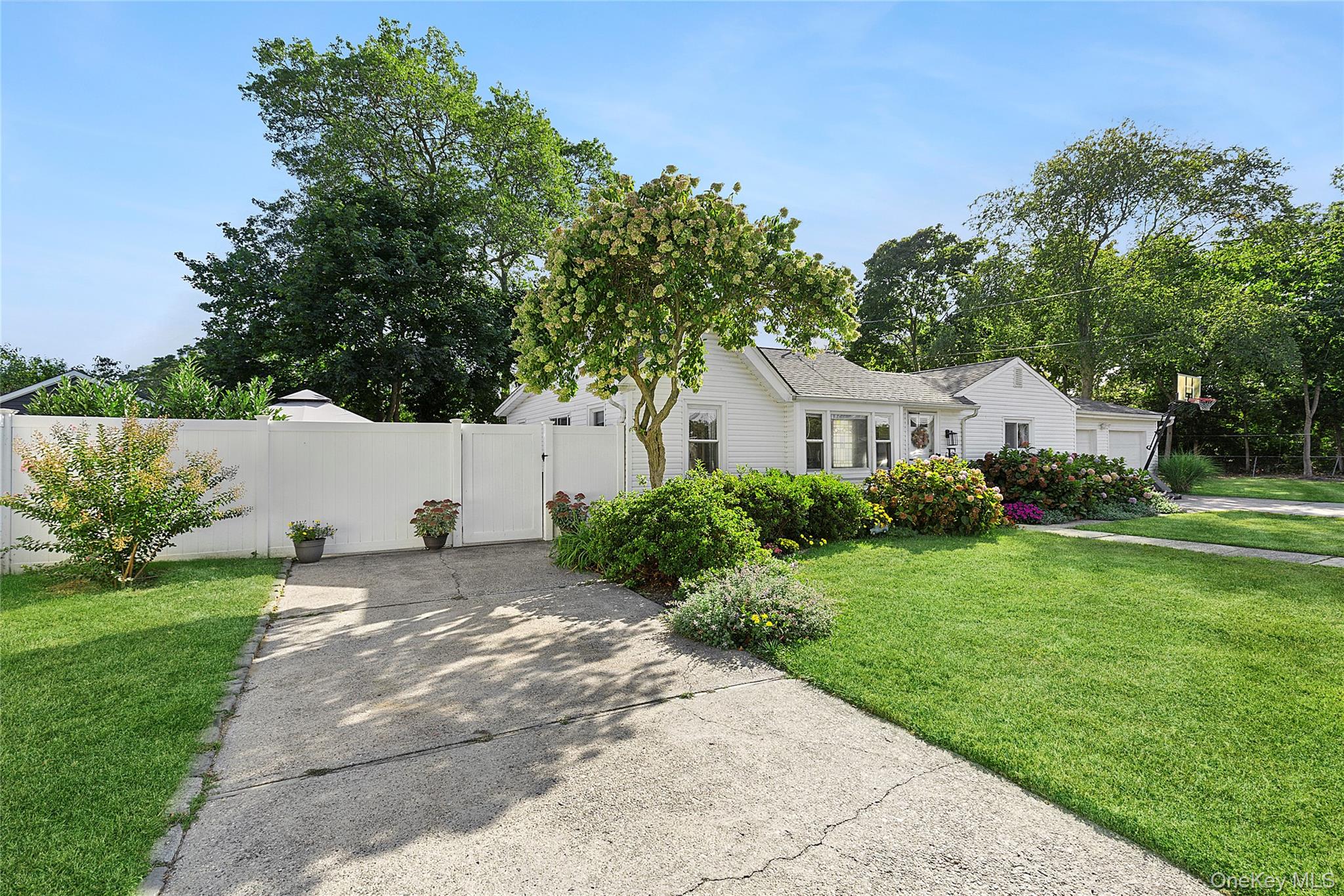 144 Maystrik Avenue, Holbrook, NY 11741