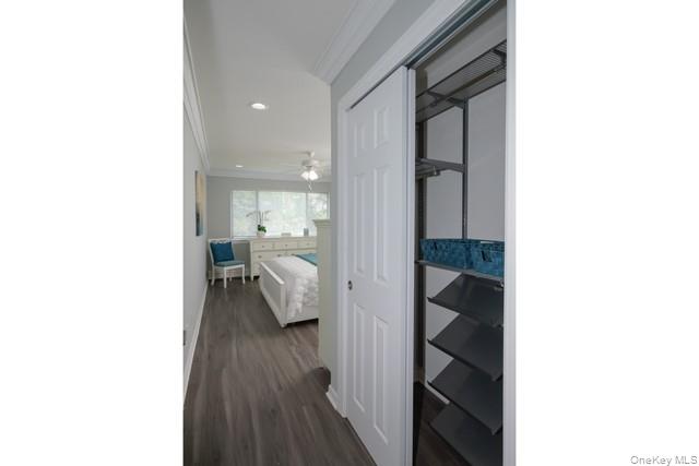 21 Brentwood Road # 12, Bay Shore, NY 11706