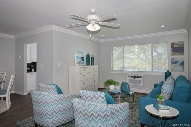 21 Brentwood Road # 12, Bay Shore, NY 11706