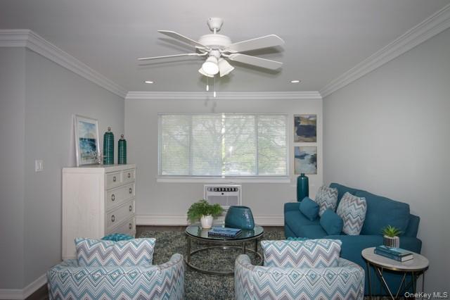 21 Brentwood Road # 12, Bay Shore, NY 11706