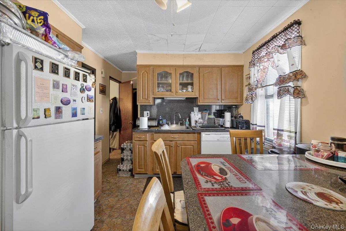 629 S 7th Avenue, Mount Vernon, NY 10550