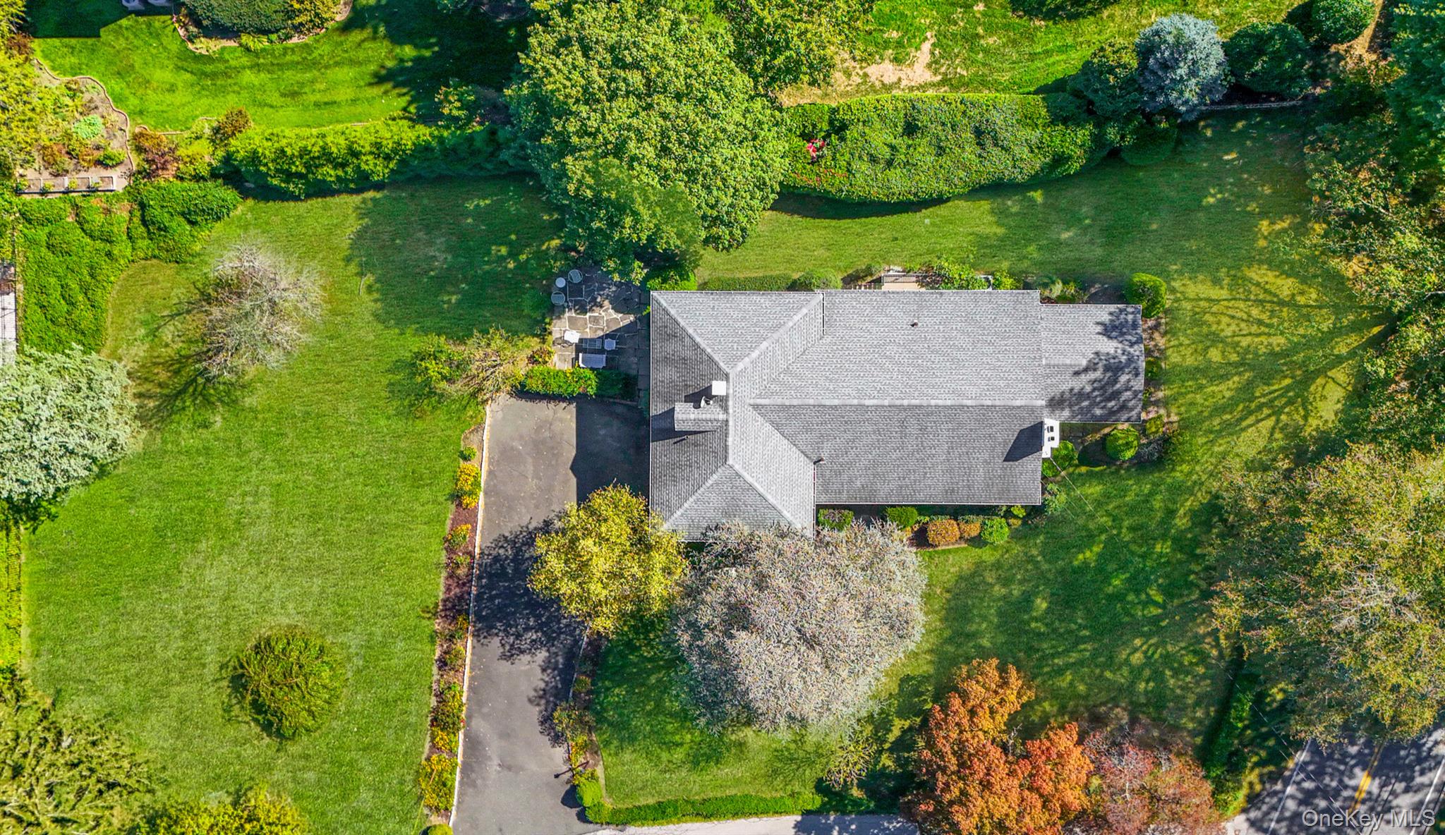 2 Prince Willow Lane, Mamaroneck, NY 10543