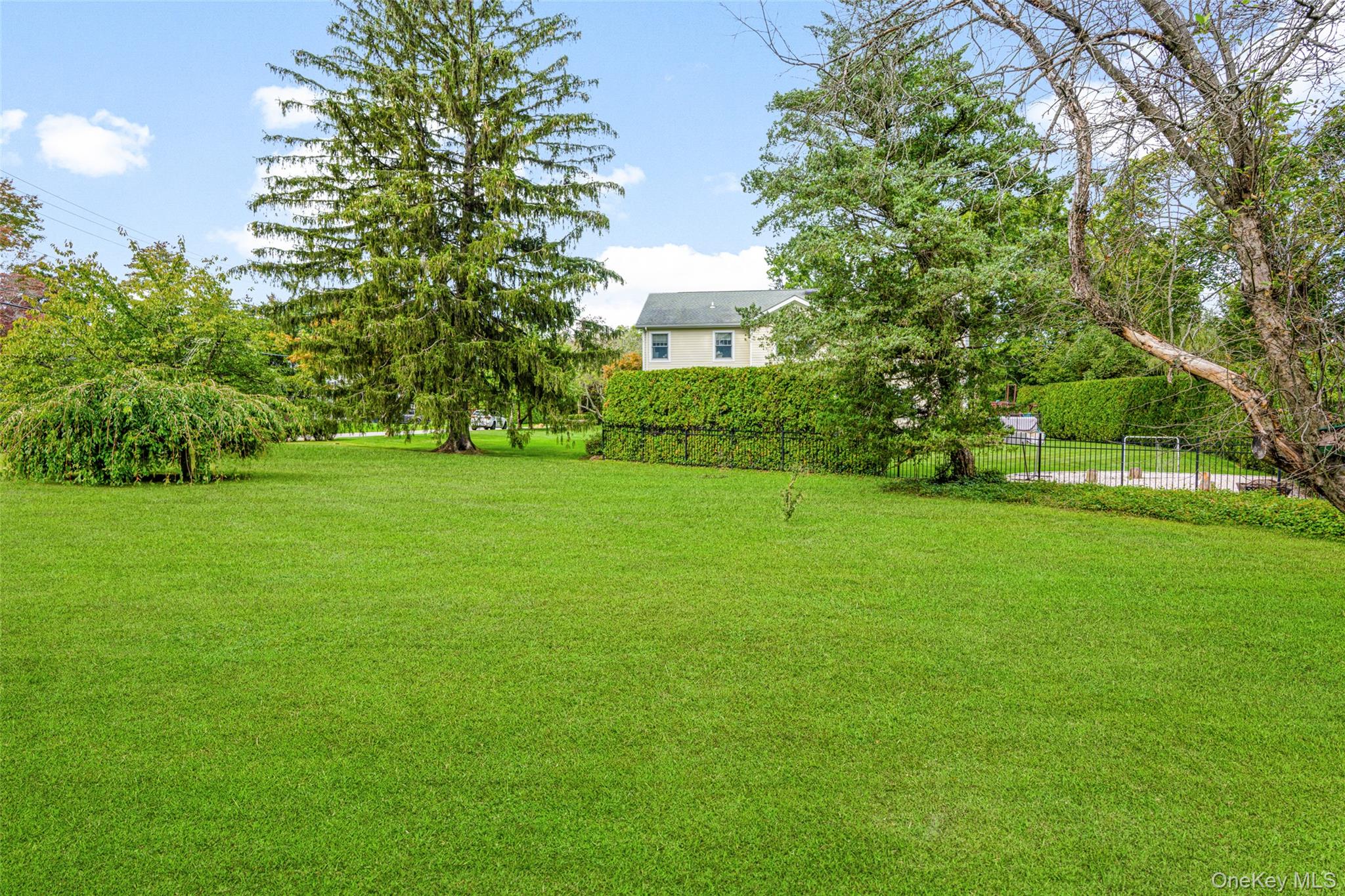 2 Prince Willow Lane, Mamaroneck, NY 10543