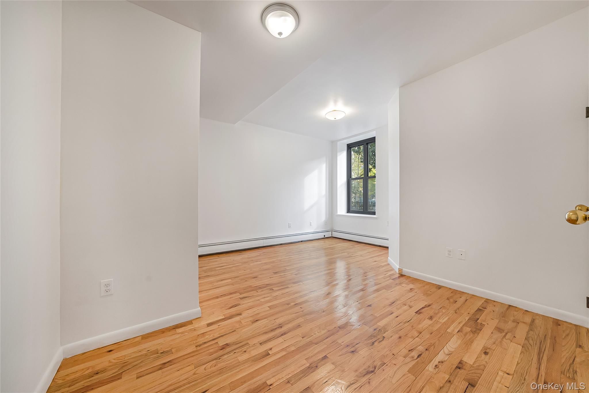 17 E 131st # 1A, New York (Manhattan), NY 10037